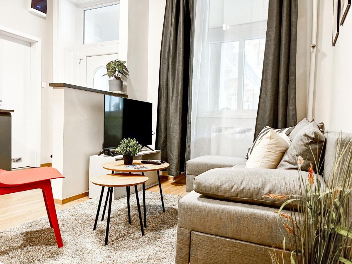 T32 Central Modern Suites Budapeszt Zewnętrze zdjęcie