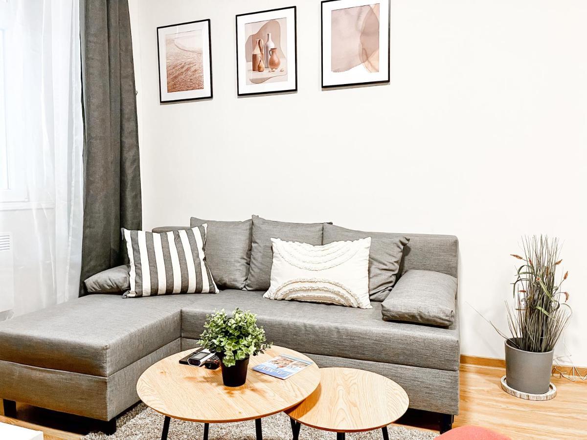 T32 Central Modern Suites Budapeszt Zewnętrze zdjęcie